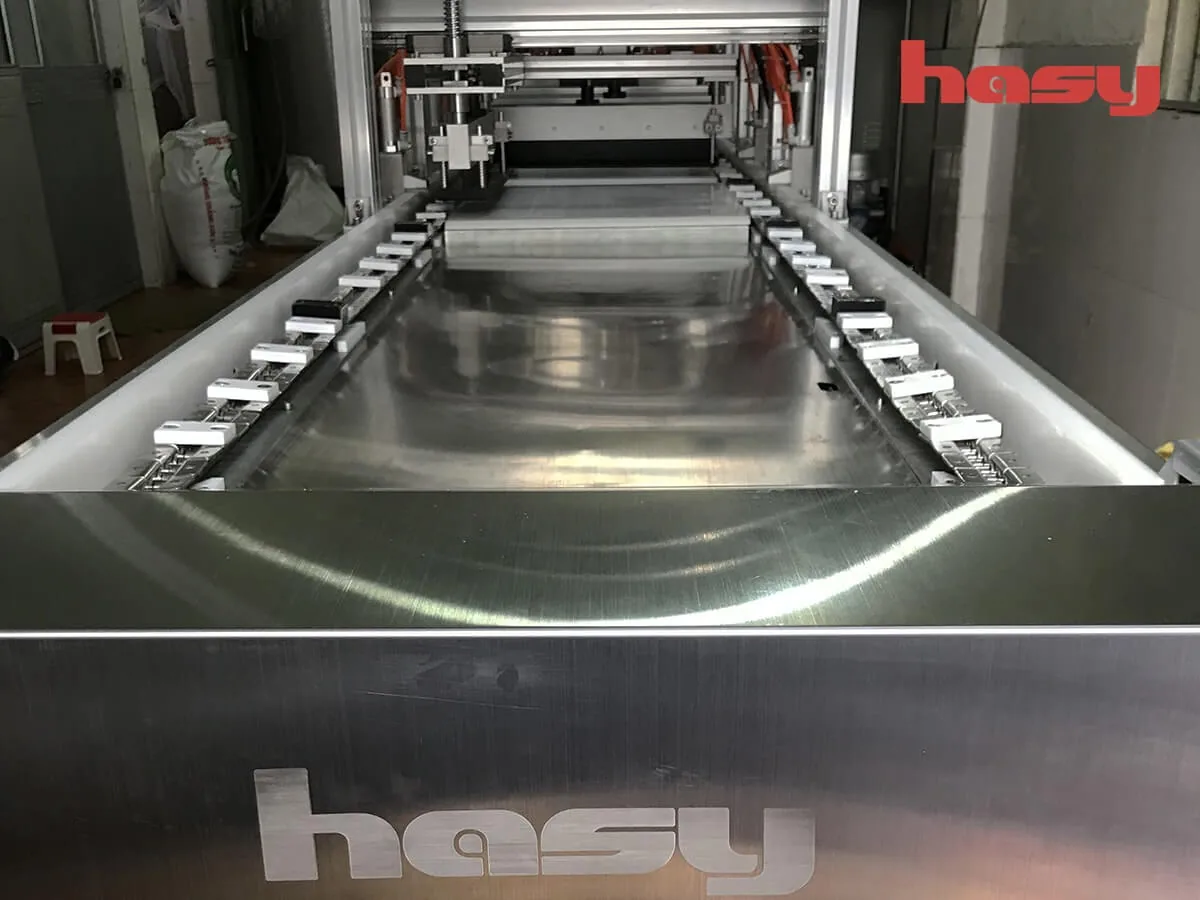 Khay inox và thanh dẫn, dây chuyền Cu Tỉ